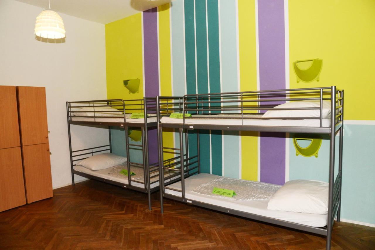 Budapest Party Hostel At Udvarom מראה חיצוני תמונה