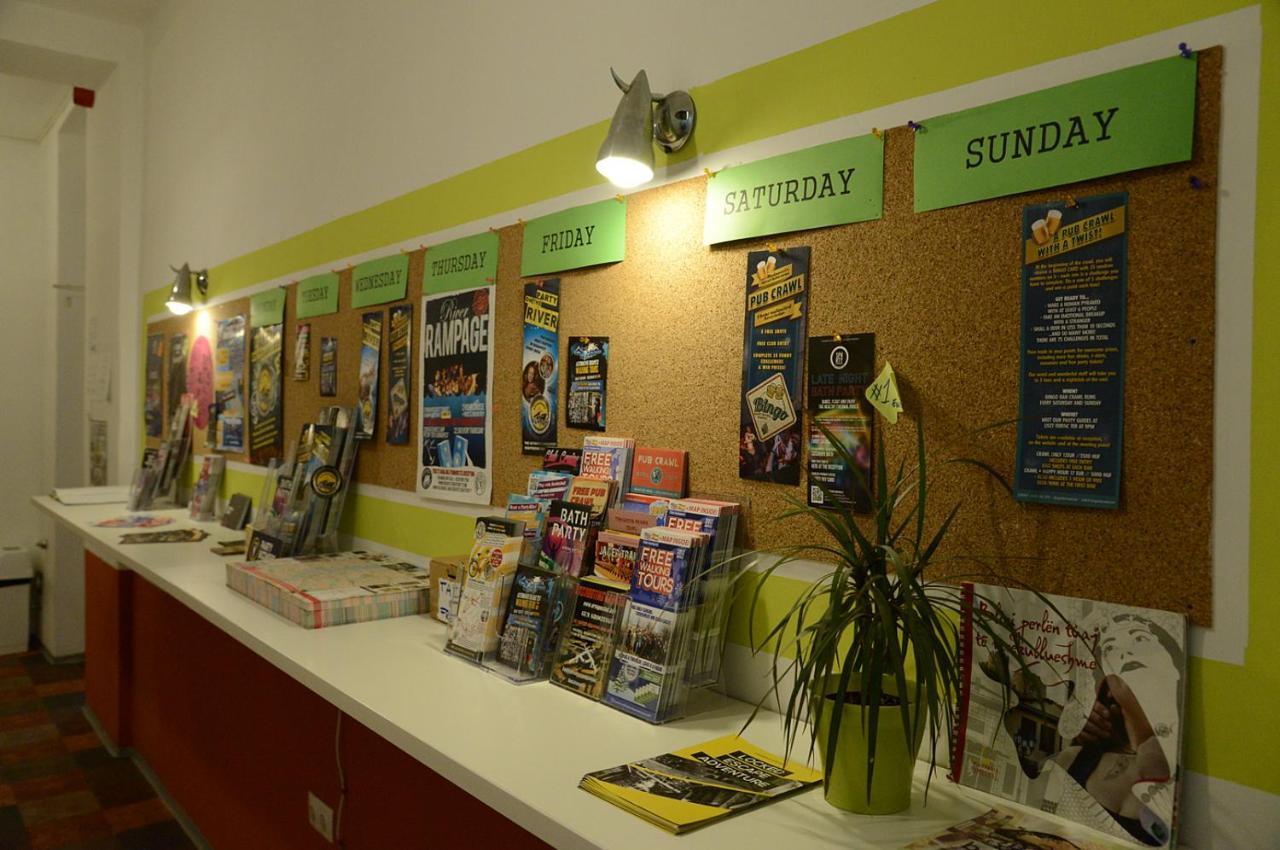 Budapest Party Hostel At Udvarom מראה חיצוני תמונה