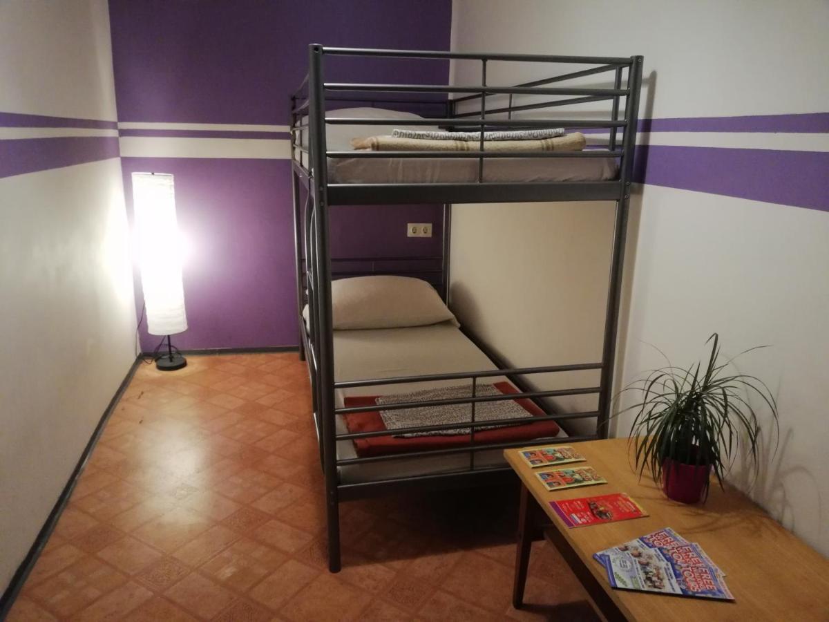 Budapest Party Hostel At Udvarom מראה חיצוני תמונה