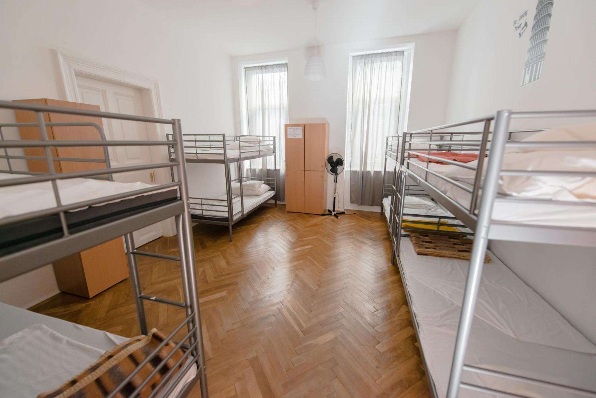 Budapest Party Hostel At Udvarom חדר תמונה